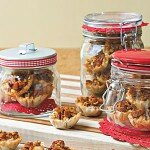 Spicy pecan bites